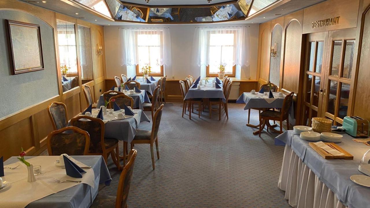 Zeulenroda-Triebes Hotel Goldener Loewe מראה חיצוני תמונה